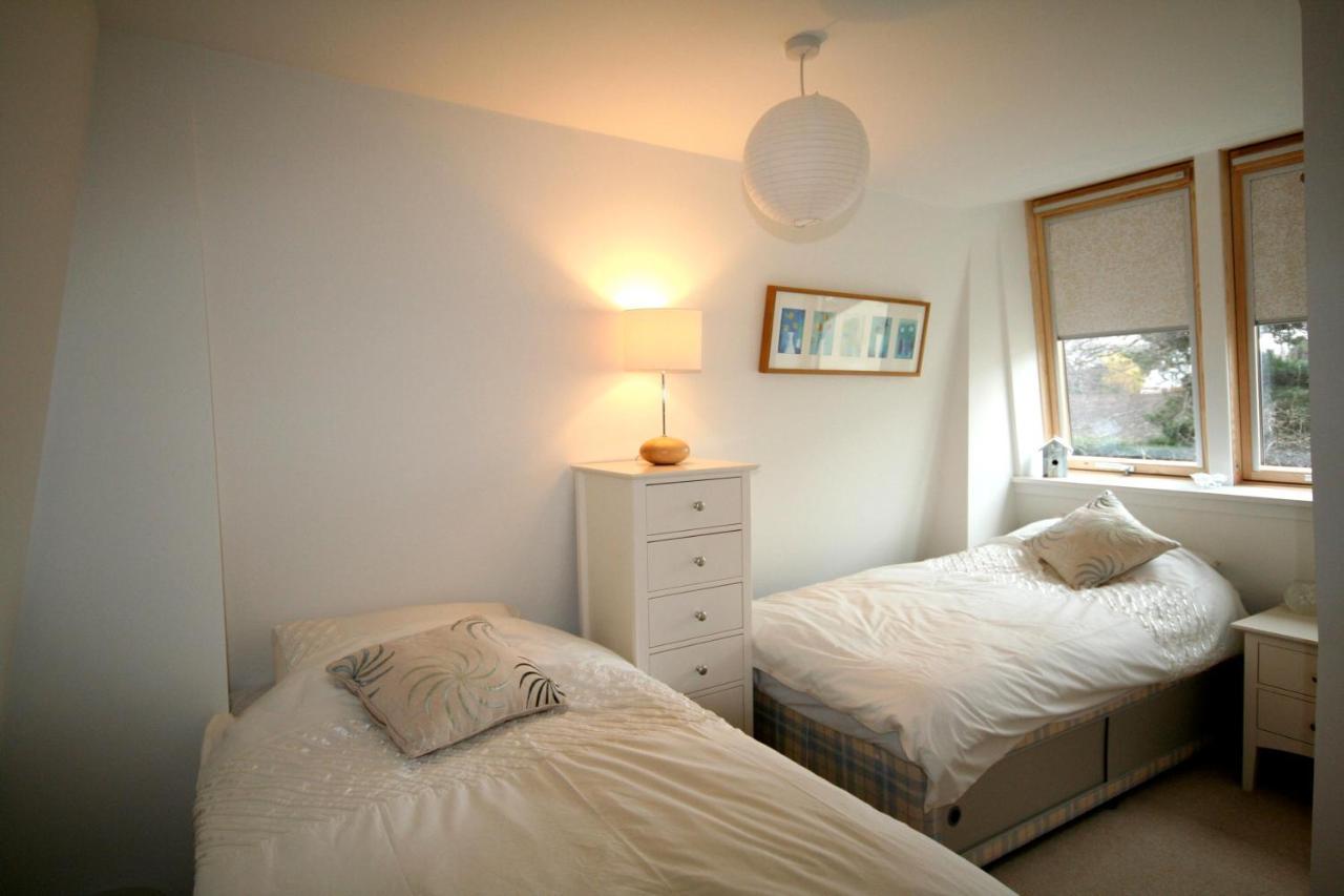 Willow Cottage, A Unique, Charming Cottage Situated In A Quiet Street In An East Lothian Village Aberlady Extérieur photo
